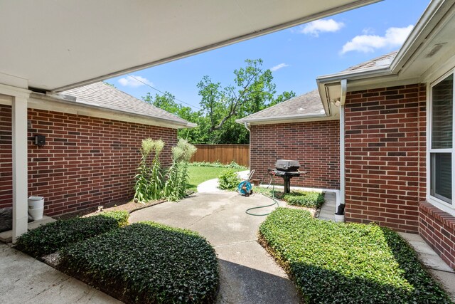 548 Cascade St, Bellaire, TX 77401 - view of patio featuring area for grilling