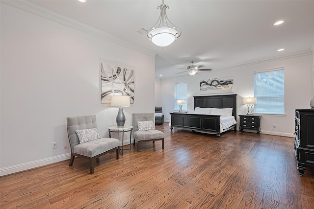 1035 Herkimer St, Houston, TX 77008 - bedroom featuring crown molding, wood finished floors, baseboards, recessed lighting, and ceiling fan
