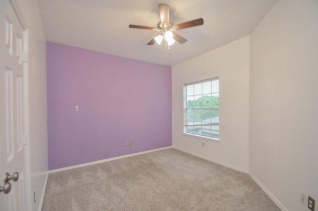 5319 Green Cove Bend Ln, Houston, TX 77041 - unfurnished room featuring light carpet and a ceiling fan