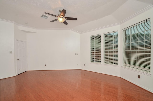 5319 Green Cove Bend Ln, Houston, TX 77041 - unfurnished room featuring wood finished floors, ornamental molding, and a ceiling fan
