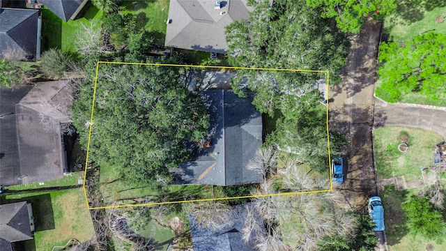 18230 Caprice Ln, Houston, TX 77058 - aerial view of property and surrounding area featuring property boundaries highlighted