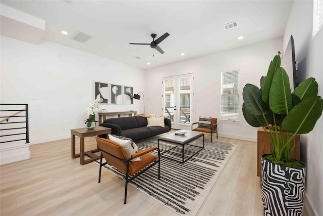 1941 Johanna Dr, Houston, TX 77055 - living room featuring a ceiling fan, light wood-type flooring, recessed lighting, and baseboards