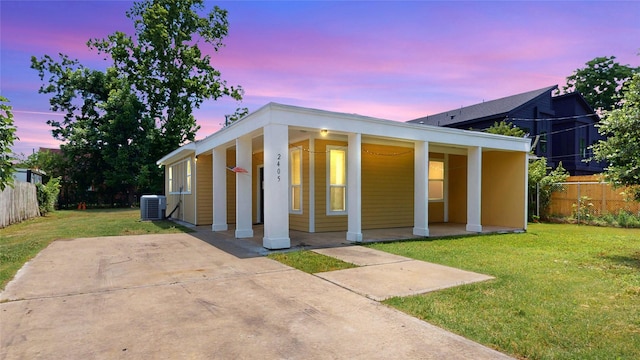 2405 Dolly Wright St, Houston, TX 77088 - view of front of house with covered porch and central air condition unit