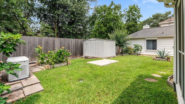 18107 Hampton Oak Dr, Spring, TX 77379 - fenced backyard with a shed