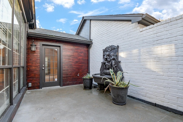 2307 Briar Branch Dr, Houston, TX 77042 - view of patio / terrace