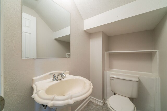 423 N Vista Dr, Houston, TX 77073 - bathroom with toilet and a sink