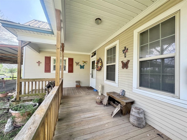 706 W St, Yoakum, TX 77995 - view of porch