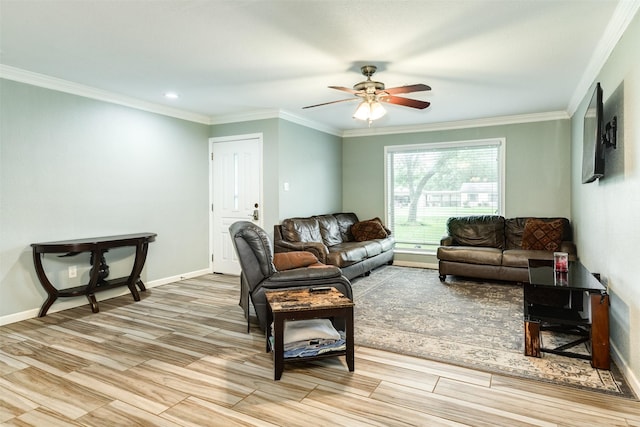 6915 Oak Bend Dr, Alvin, TX 77511 - living room featuring a ceiling fan, light wood finished floors, crown molding, baseboards, and recessed lighting
