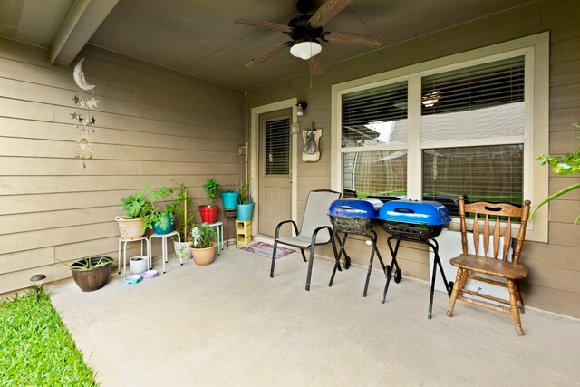 4318 Plumeria Ave, Baytown, TX 77521 - photo 28