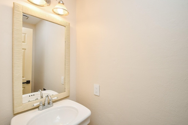 16323 Elmwood Point Ln, Sugar Land, TX 77498 - bathroom with a sink