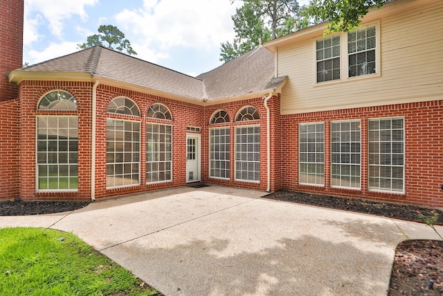 6914 Kelsey Rae Ct, Houston, TX 77069 - view of patio