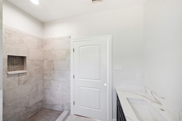 190 Faulkner Ave, Coldspring, TX 77331 - full bath with vanity