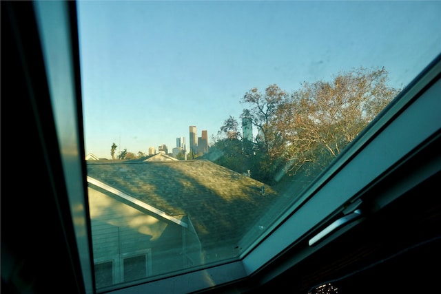 2215 Kane St, Houston, TX 77007 - detailed view