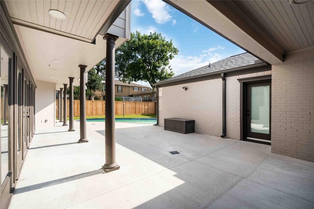 5122 Braesheather Dr, Houston, TX 77096 - view of patio / terrace