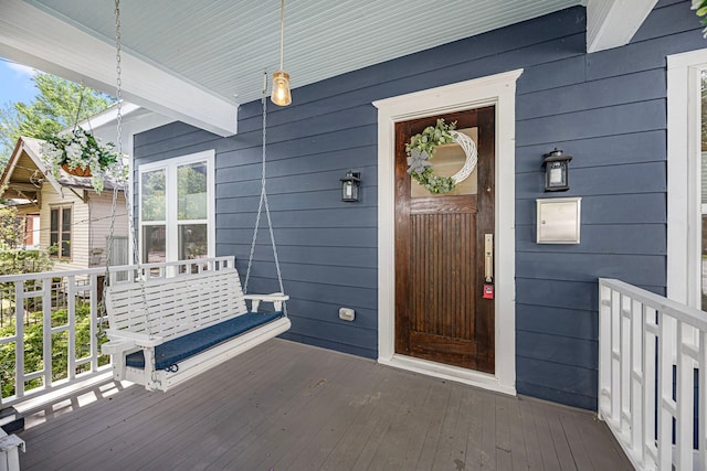 826 Omar St, Houston, TX 77009 - property entrance featuring covered porch