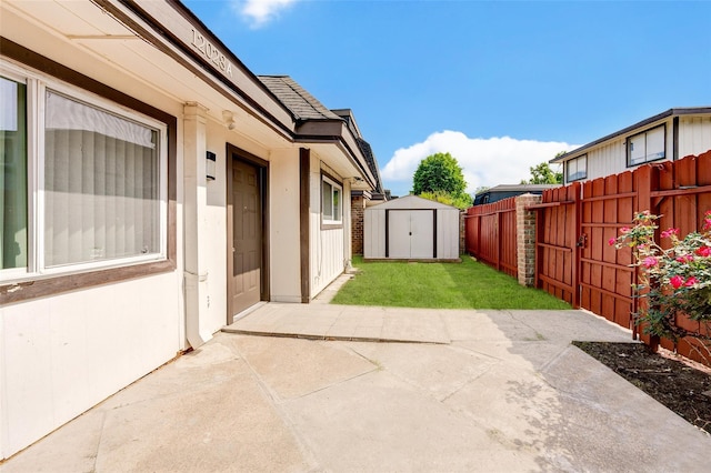 12028 Mighty Oak Dr Unit A, Houston, TX 77066 - view of patio / terrace