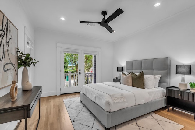 904 Willard St, Houston, TX 77006 - bedroom featuring access to exterior, light wood-style flooring, recessed lighting, a ceiling fan, and crown molding