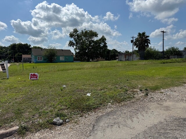 0 6th Ave, Texas City, TX 77590