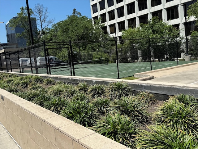 49 Briar Hollow Ln Unit 1201, Houston, TX 77027 - view of tennis court