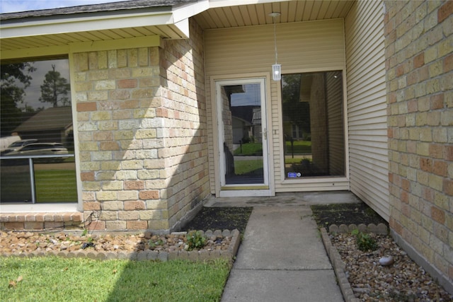 10011 Sageorchard Ln, Houston, TX 77089 - doorway to property with brick siding