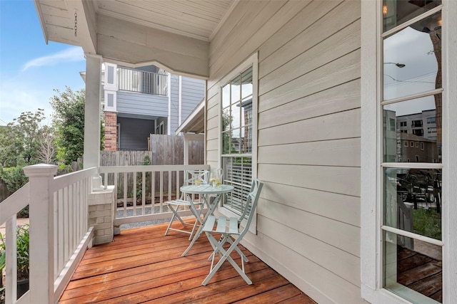 615 Allston St, Houston, TX 77007 - view of wooden porch