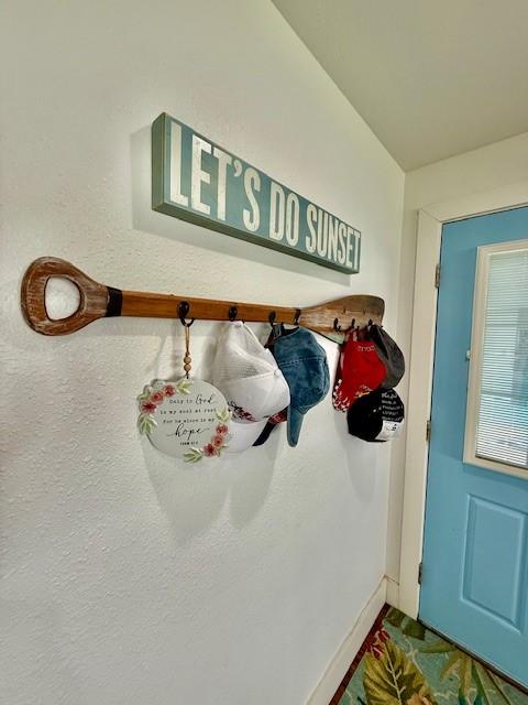 16 Trout St, Palacios, TX 77465 - photo 6