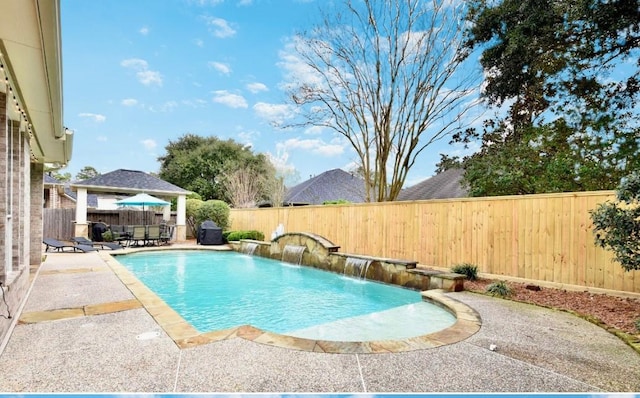 6002 Shady Birch Holw, Kingwood, TX 77345 - view of pool featuring a patio and a fenced backyard