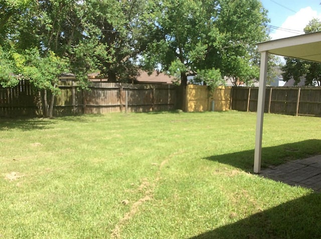 5 Lazybrook St, Angleton, TX 77515 - view of yard