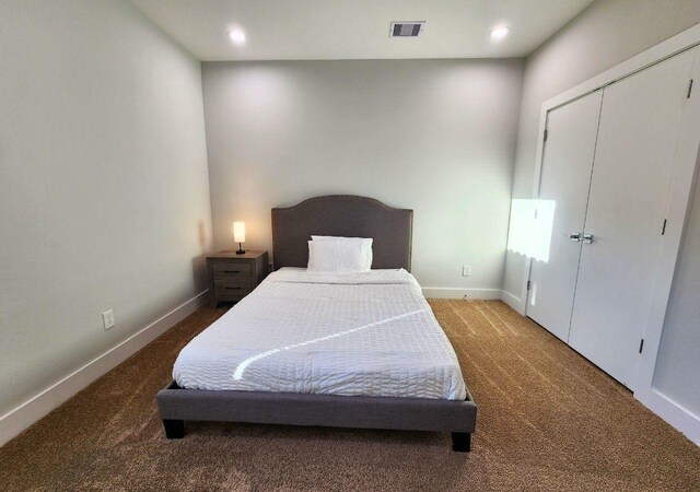615 Northew St Unit J, Houston, TX 77091 - carpeted bedroom with recessed lighting and baseboards