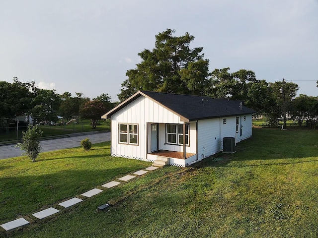 601 S Carroll St, La Porte, TX 77571 - view of outbuilding with central AC unit