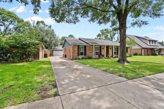 10815 Sagewillow Ln, Houston, TX 77089