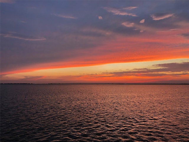 131 Isles End Rd, Tiki Island, TX 77554 - water view