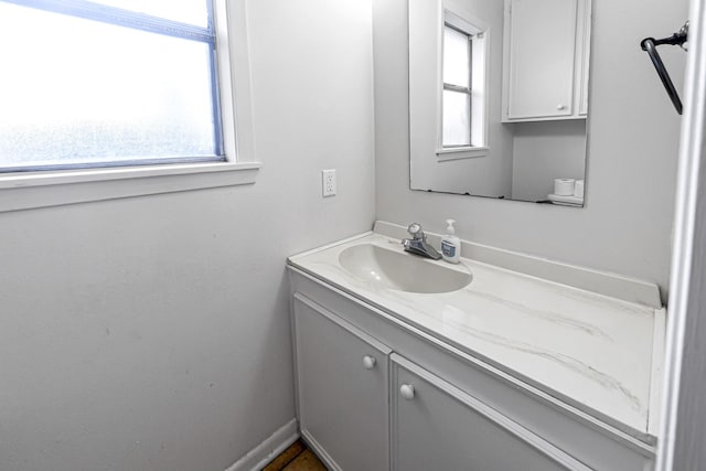 6902 Wagonwheel Ln, Houston, TX 77088 - bathroom with vanity