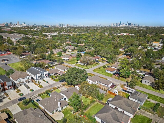 7109 Saint Augustine St, Houston, TX 77021 - aerial view of property and surrounding area featuring skyline and nearby suburban area