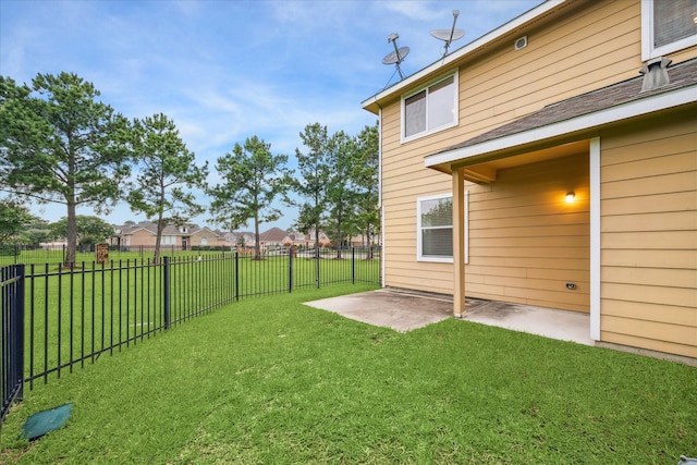 18621 Serenity Loch Dr, Spring, TX 77379 - view of yard featuring a patio area and a residential view