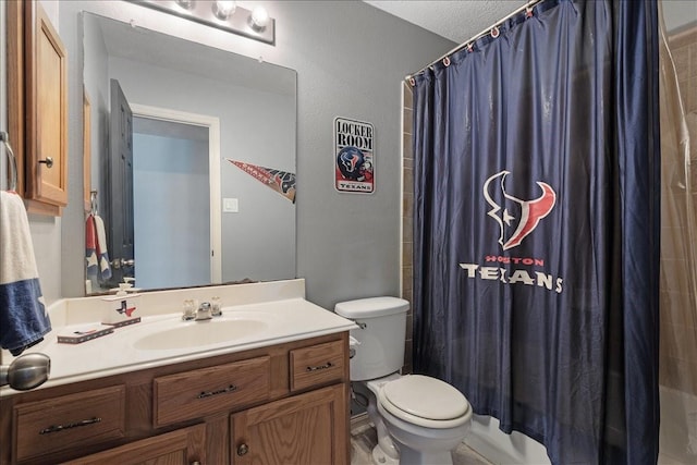 8511 Silver Lure Dr, Humble, TX 77346 - full bath with vanity and curtained shower