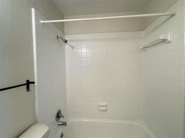 6500 Sands Point Dr Unit 114, Houston, TX 77074 - full bath with shower / tub combination, toilet, and a textured wall