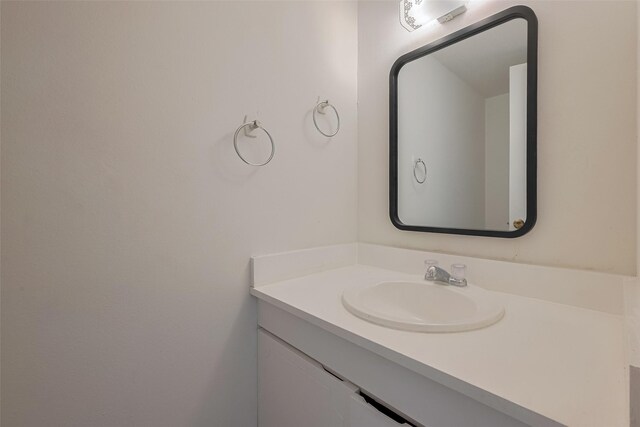 6103 Fondren Rd Unit 7, Houston, TX 77036 - bathroom featuring vanity