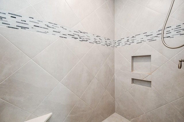 2334 Twin Rose Dr, Missouri City, TX 77459 - full bath with tiled shower