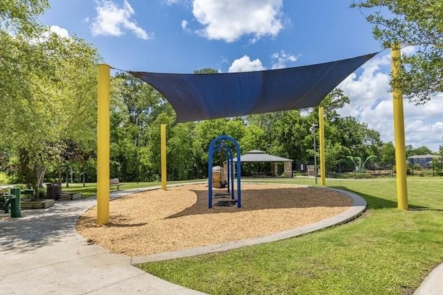 17031 Pelorus Way, Crosby, TX 77532 - community playground with a yard