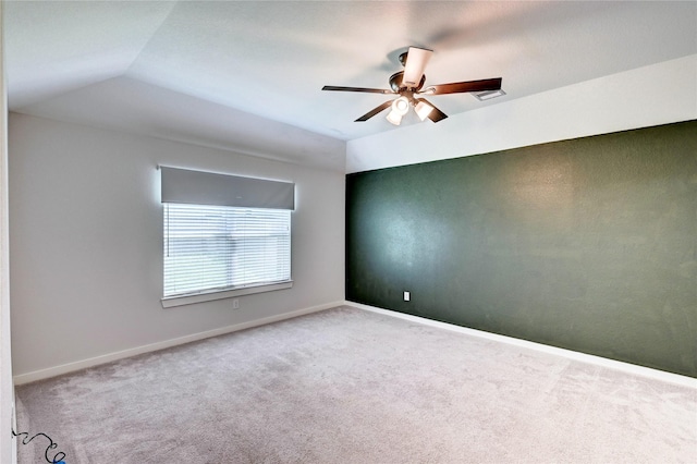 31702 Casa Linda Dr, Hockley, TX 77447 - spare room featuring a ceiling fan, carpet, and vaulted ceiling