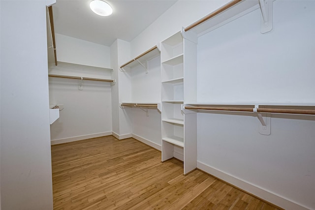 5012 Cornish St, Houston, TX 77007 - spacious closet with light wood-style flooring
