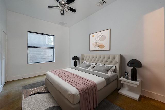 5012 Cornish St, Houston, TX 77007 - bedroom with carpet flooring, baseboards, and a ceiling fan