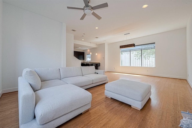 5012 Cornish St, Houston, TX 77007 - living area with a ceiling fan, baseboards, light wood-type flooring, and recessed lighting