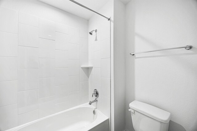 12305 Brandenburg Gate Dr, Houston, TX 77047 - full bathroom with toilet and tub / shower combination