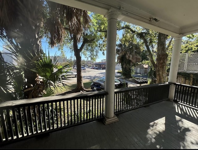 2518 Grant St, Houston, TX 77006 - view of wooden deck