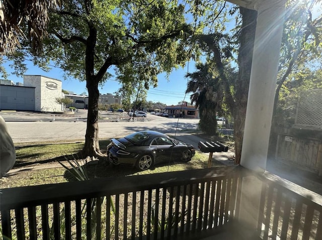 2518 Grant St, Houston, TX 77006 - view of yard