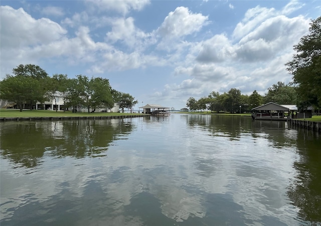 11683 Lakeshore Dr, Thornton, TX 76687 - water view