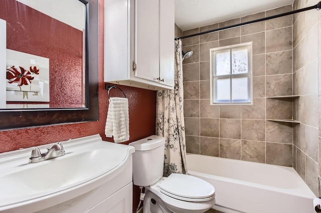 2401 Raspberry Ln, Pasadena, TX 77502 - full bathroom with toilet, vanity, and shower / tub combo with curtain