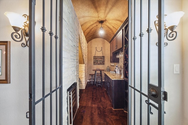 70 Silent Circle Dr, Sugar Land, TX 77498